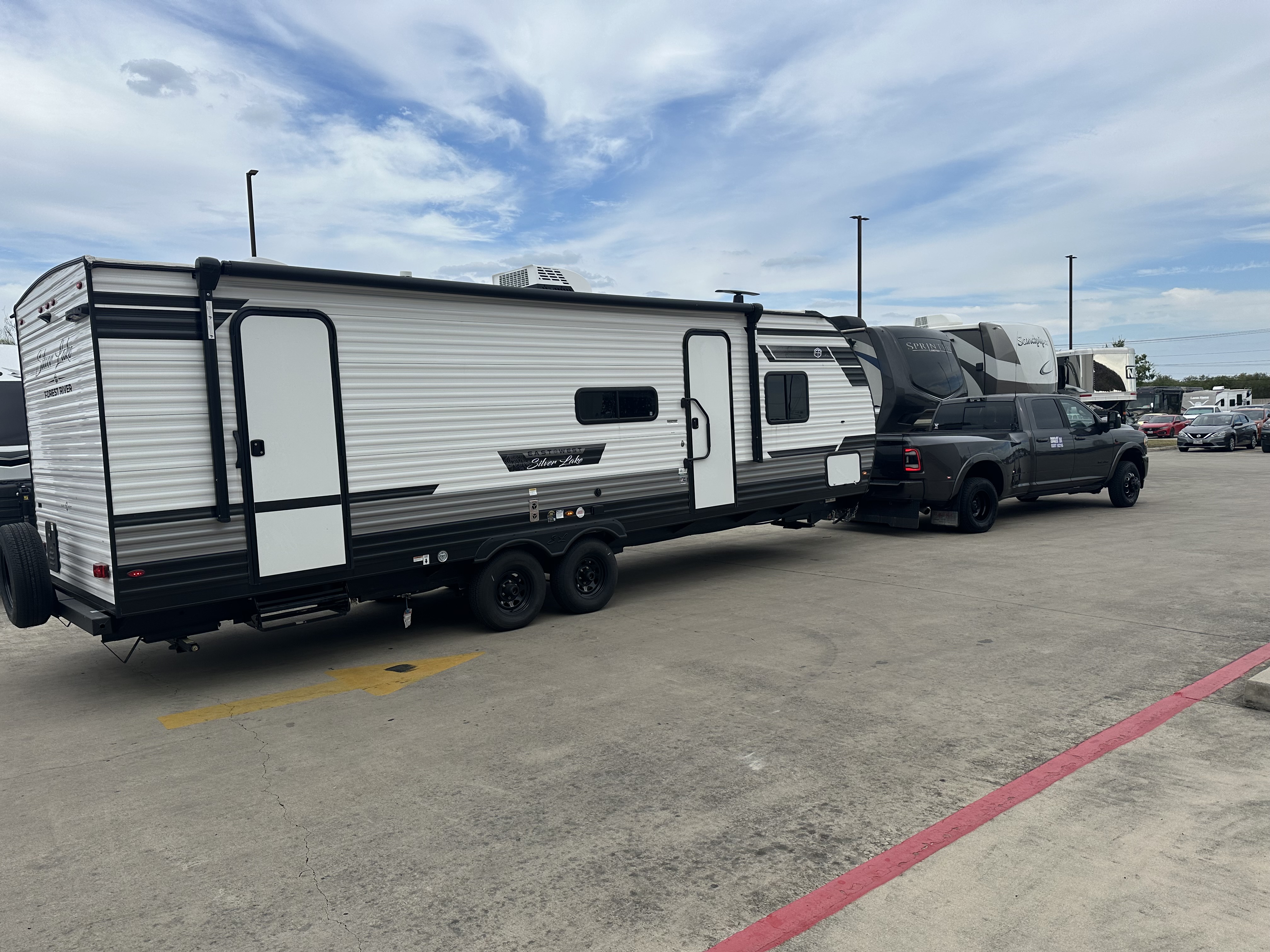Pioneer Silver Lake travel trailer delivery